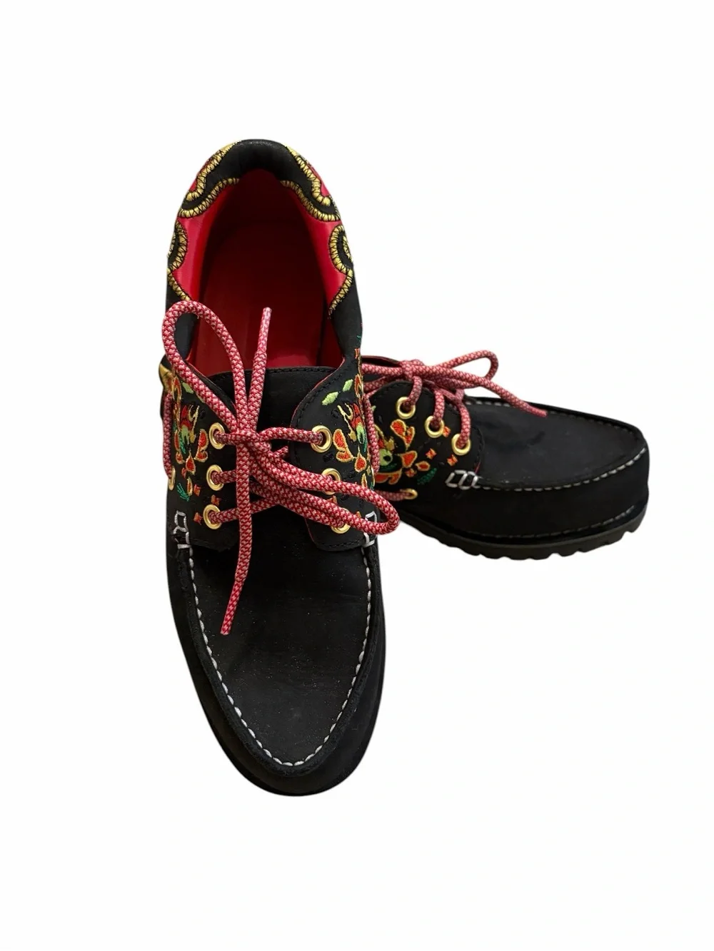 Women’s Timberland Shoes with Floral Trim and Pink Laces